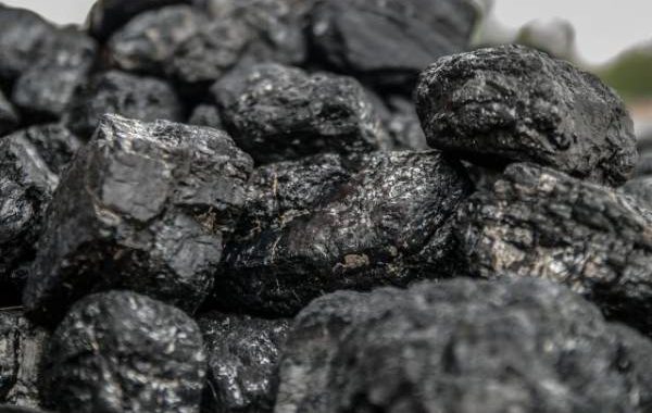 Украина подготовила только 50% необходимого запаса угля на зиму — шахтеры