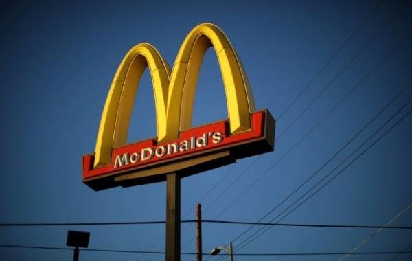 Китайское подразделение McDonald’s сменило название на «Золотые арки»